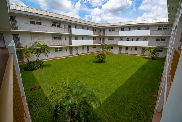 5501 NW 2nd Avenue 3140, Boca Raton, FL 33487
