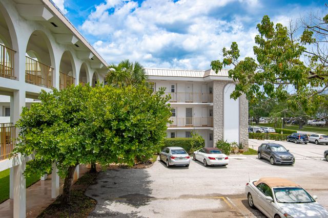 5501 NW 2nd Avenue 3140, Boca Raton, FL 33487