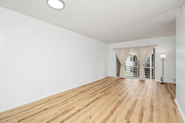 5501 NW 2nd Avenue 3140, Boca Raton, FL 33487