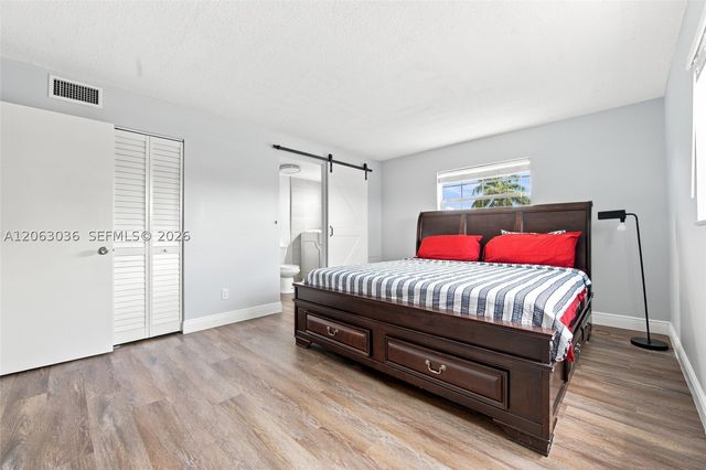 4141 NW 44th Ave 217, Lauderdale Lakes, FL 33319