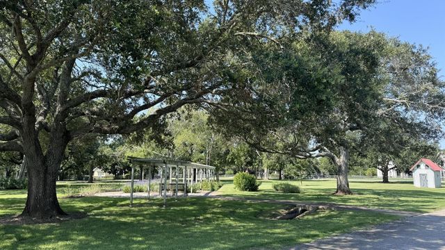 30934 Riverlake Rd, Fulshear, TX 77441