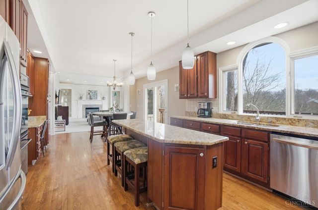 873 Miami Ridge Drive, Loveland, OH 45140