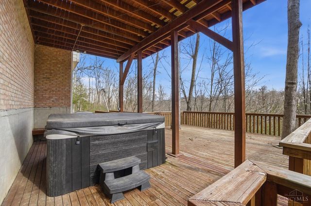 873 Miami Ridge Drive, Loveland, OH 45140