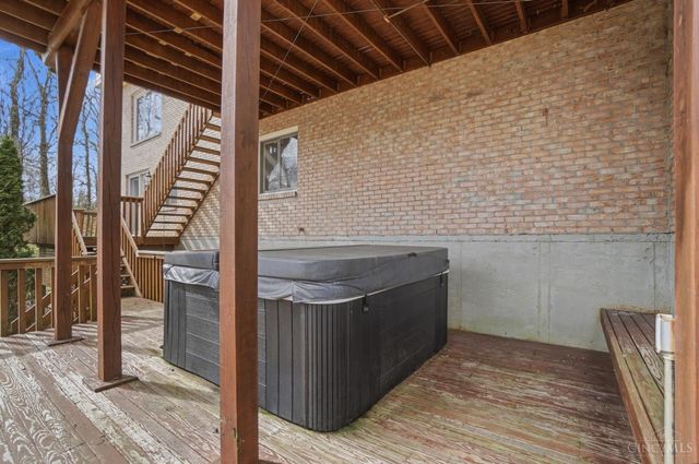 873 Miami Ridge Drive, Loveland, OH 45140