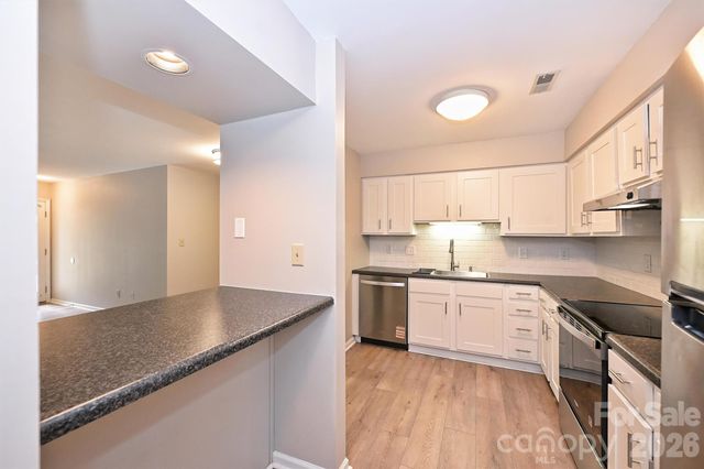1031 Churchill Downs Court H, Charlotte, NC 28211