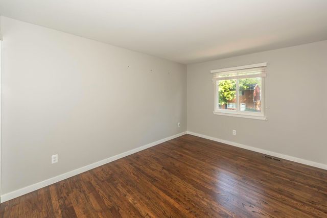 3305 Williamsburg Road, Ann Arbor, MI 48108