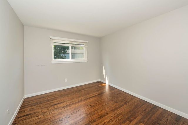 3305 Williamsburg Road, Ann Arbor, MI 48108