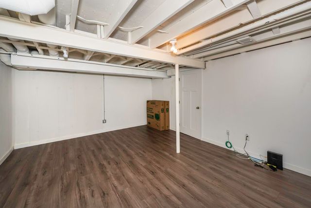 3305 Williamsburg Road, Ann Arbor, MI 48108