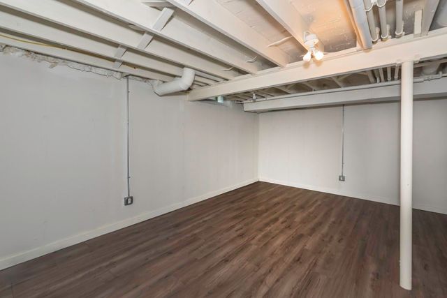 3305 Williamsburg Road, Ann Arbor, MI 48108