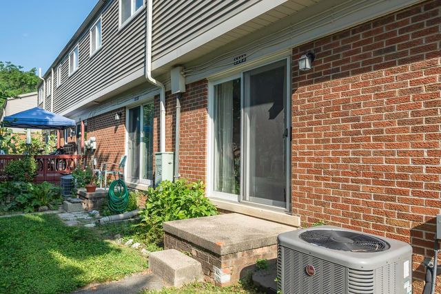 3305 Williamsburg Road, Ann Arbor, MI 48108