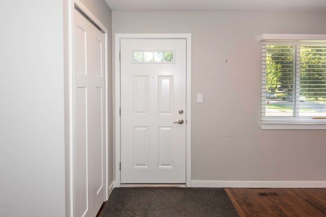 3305 Williamsburg Road, Ann Arbor, MI 48108