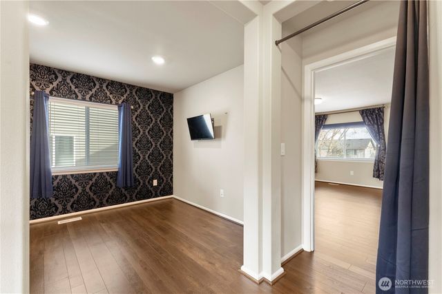 30122 62nd Place S, Auburn, WA 98001