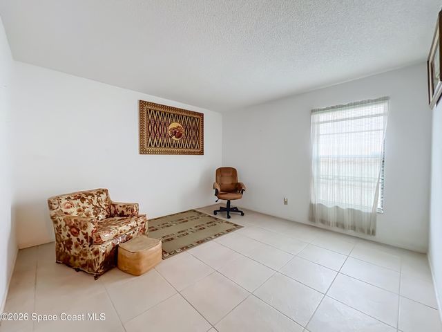 132 Oak Lake Road, Melbourne, FL 32901