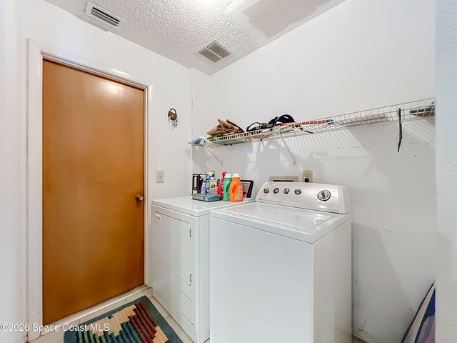 132 Oak Lake Road, Melbourne, FL 32901