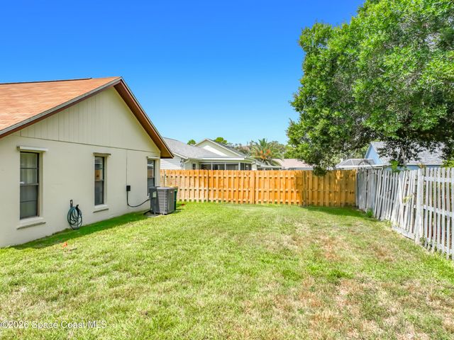 132 Oak Lake Road, Melbourne, FL 32901
