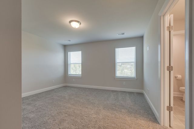 364 Coleman Ct, Columbia, TN 38401