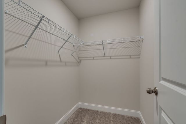 364 Coleman Ct, Columbia, TN 38401