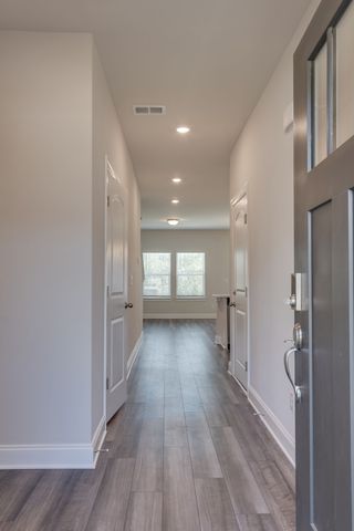 364 Coleman Ct, Columbia, TN 38401