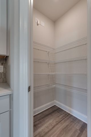 364 Coleman Ct, Columbia, TN 38401