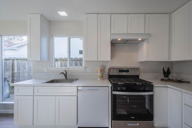 18594 Northridge Drive, Salinas, CA 93906