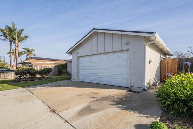18594 Northridge Drive, Salinas, CA 93906