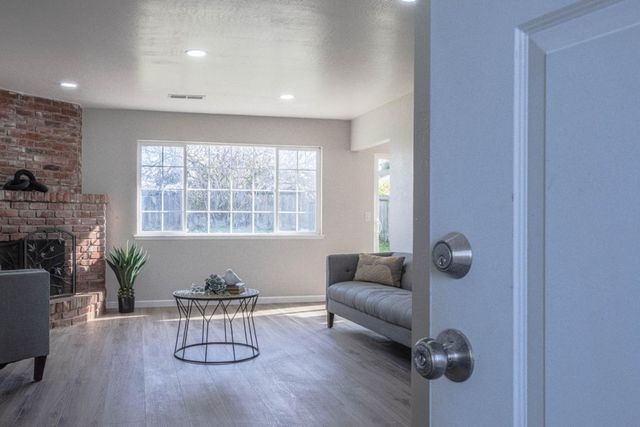 18594 Northridge Drive, Salinas, CA 93906