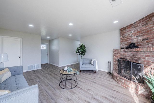 18594 Northridge Drive, Salinas, CA 93906