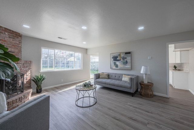 18594 Northridge Drive, Salinas, CA 93906