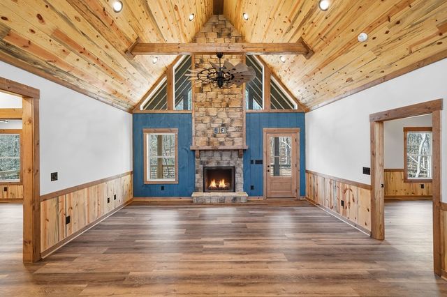 835 Hilton Drive, Ellijay, GA 30540