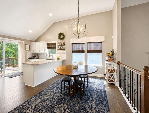 919 S 12th Street, Louisburg, KS 66053