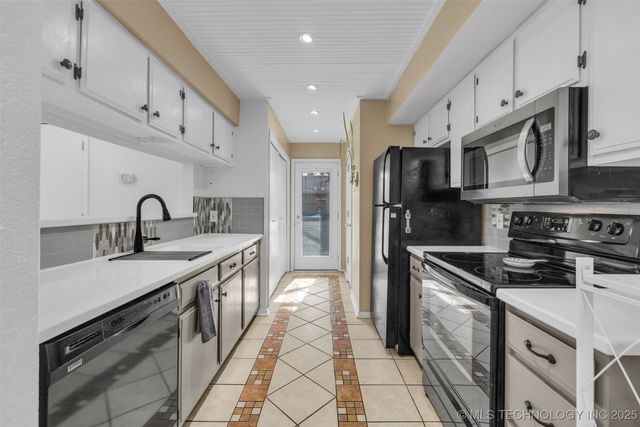 6356 S 80th East Avenue 25C, Tulsa, OK 74133