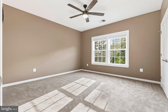2114 JELLICO CT, Woodbridge, VA 22191