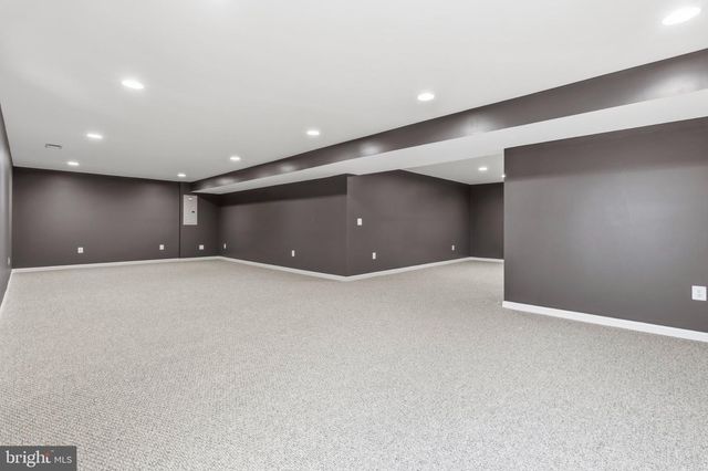 2114 JELLICO CT, Woodbridge, VA 22191