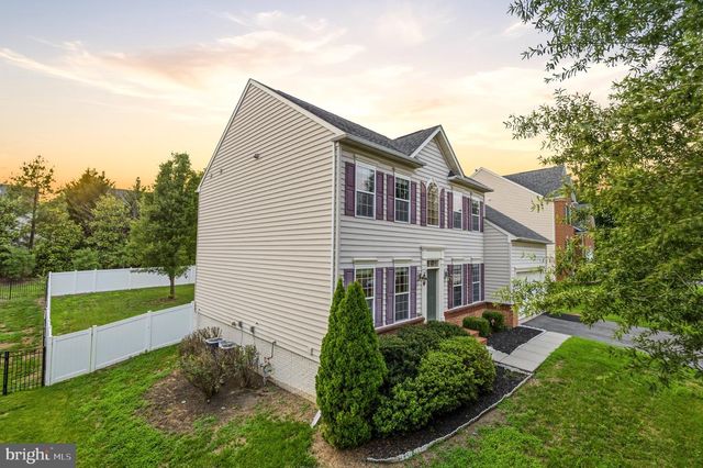 2114 JELLICO CT, Woodbridge, VA 22191