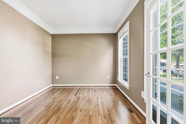 2114 JELLICO CT, Woodbridge, VA 22191