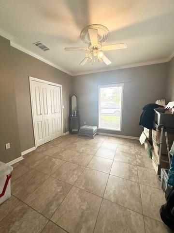 339 Monarch Dr, Houma, LA 70364