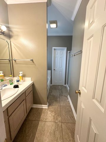 339 Monarch Dr, Houma, LA 70364