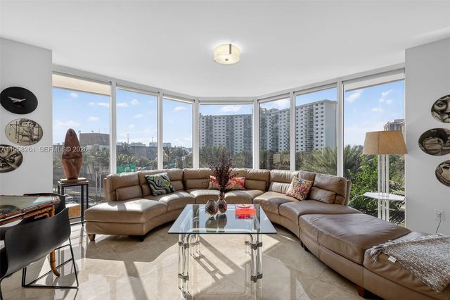 19333 Collins Ave 510, Sunny Isles Beach, FL 33160