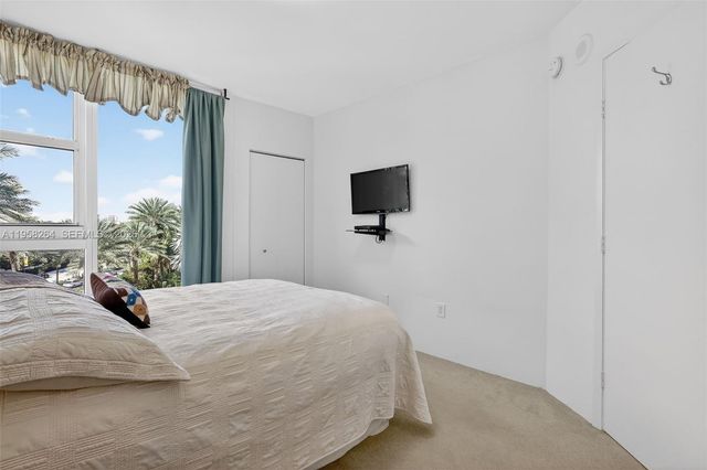 19333 Collins Ave 510, Sunny Isles Beach, FL 33160