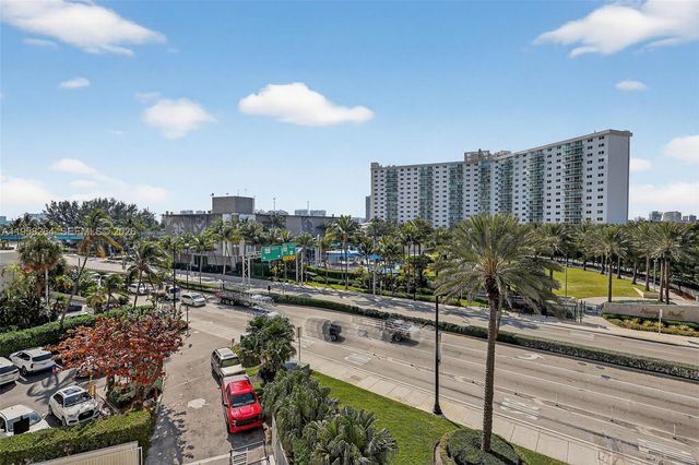 19333 Collins Ave 510, Sunny Isles Beach, FL 33160