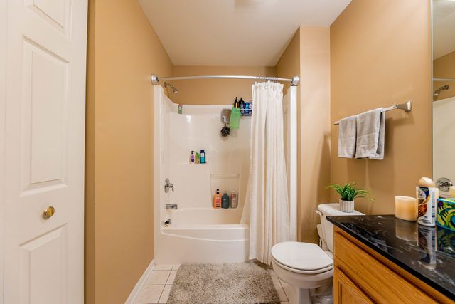 1114 Kylemore Court, Joliet, IL 60431