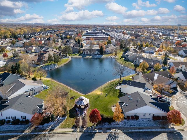 1114 Kylemore Court, Joliet, IL 60431