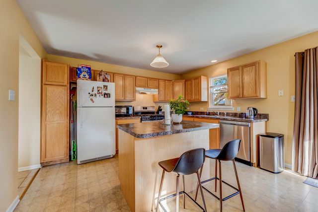 1114 Kylemore Court, Joliet, IL 60431