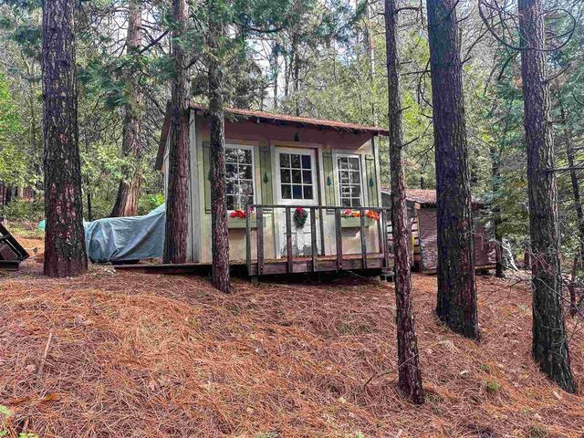 17400 Mount Elizabeth, Sonora, CA 95370