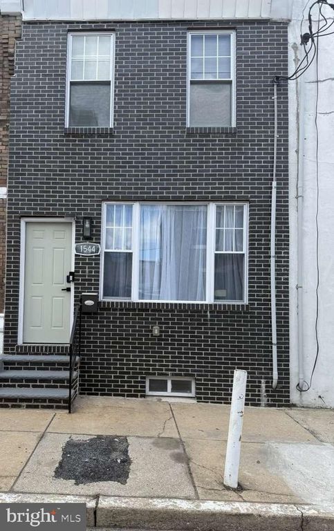 1544 S RINGGOLD ST, PHILADELPHIA, PA 19146 — exterior