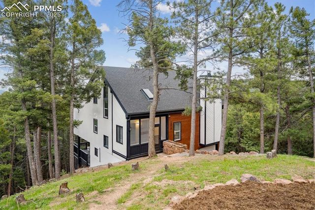 13910 Blue Jay Lane, Larkspur, CO 80118