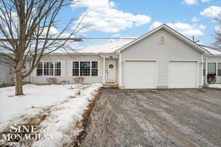 2075 Pauls Court, Marysville, MI 48040