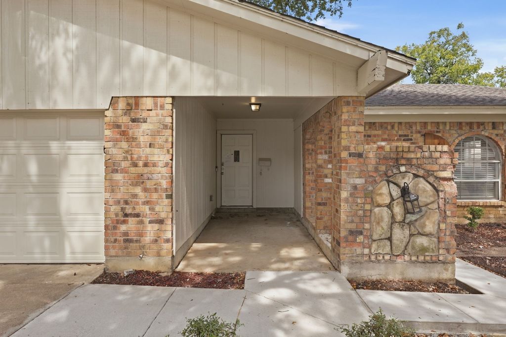 3212 Glenmont Drive, Fort Worth, TX 76133 — photo 4