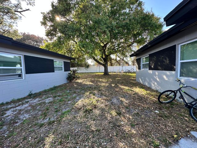 713 N 23rd Street A, Fort Pierce, FL 34950