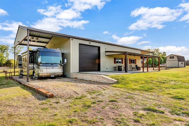1700 Rock Ridge Road, Lucas, TX 75002